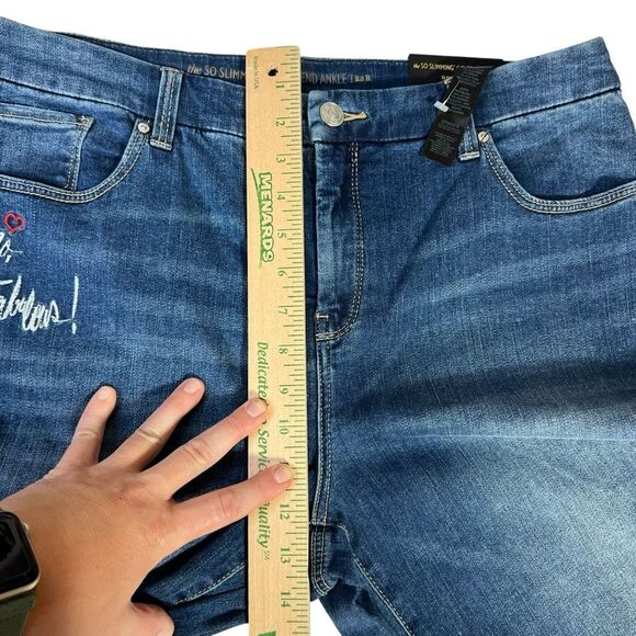 Chicos So Slimming Girlfriend Slim Leg Ankle Jeans chicos 2.5 embroidered jeans - Picture 15 of 16